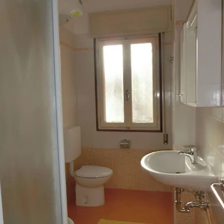 Comfy One-bedroom With Balcony And Lift Bibione